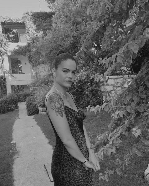 Selahattin Paşalı ile evlilik hazırlığı yapan Lara Tümer'in kareleri