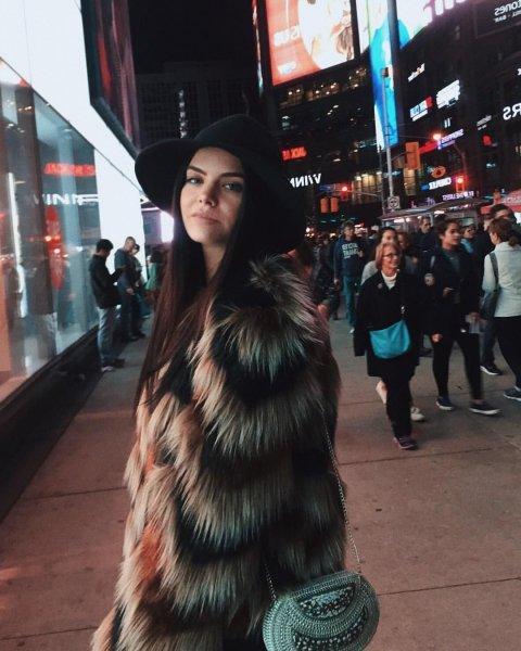 Selahattin Paşalı ile evlilik hazırlığı yapan Lara Tümer'in kareleri