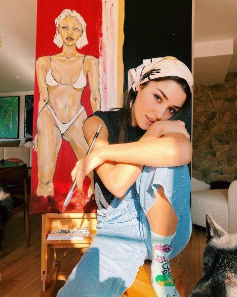 Ünlü isimlerin 30 Ocak tarihindeki paylaşımları 