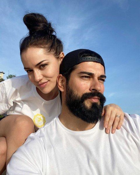 Sesleriyle büyüleyen ünlü oyuncular