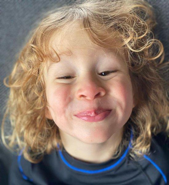 Ünlü isimlerin 1 Şubat tarihli kareleri