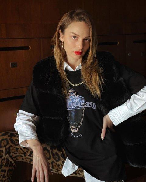 Ünlü isimlerin 1 Şubat tarihli kareleri