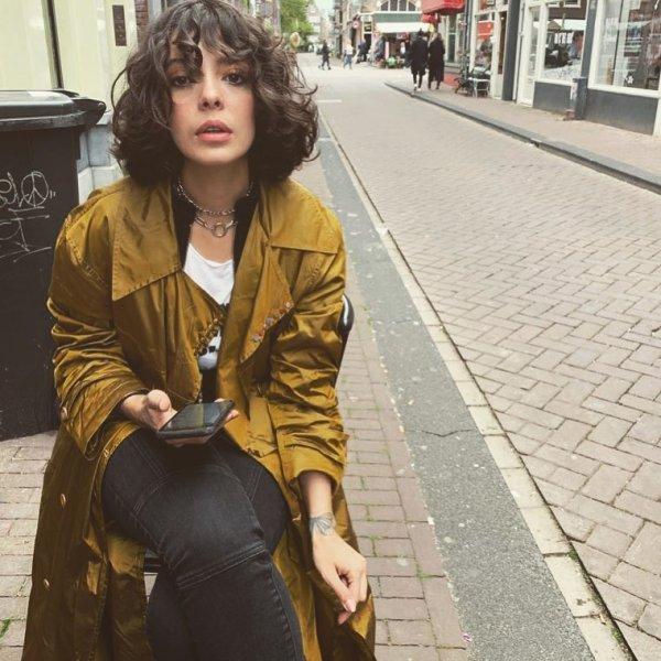 Dizilerin özgür ruhlu kızı Selin Şekerci'nin sosyal medya kareleri