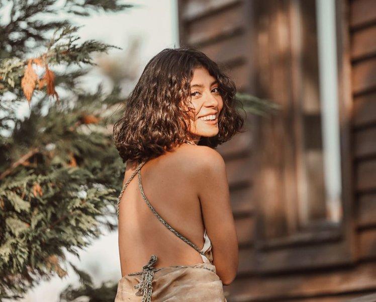 Dizilerin özgür ruhlu kızı Selin Şekerci'nin sosyal medya kareleri