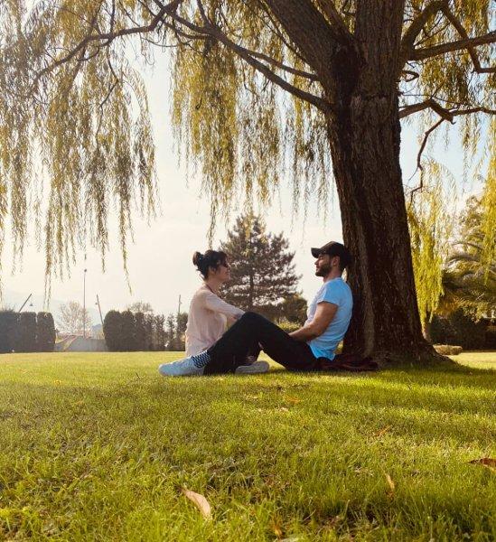 Berk Oktay ve Yıldız Çağrı Atiksoy'un birliktelik pozları