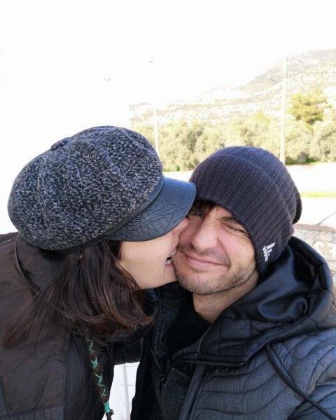 Berk Oktay ve Yıldız Çağrı Atiksoy'un birliktelik pozları