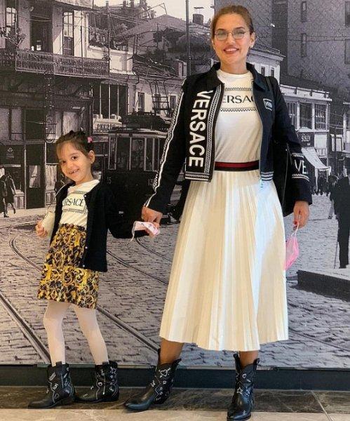 Ünlülerin anne oldukları yaşlar