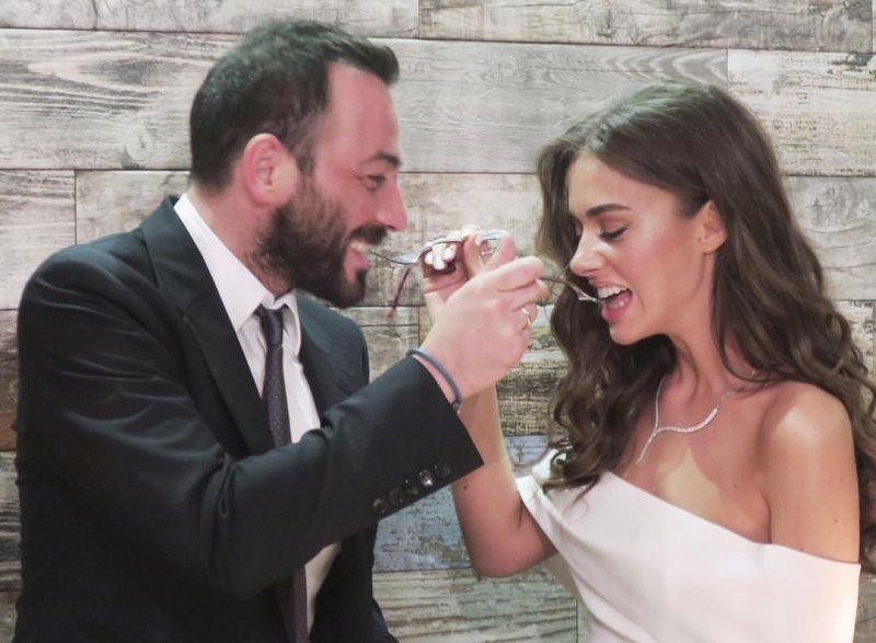 Bensu Soral ve Hakan Baş çiftinin fotoğrafları