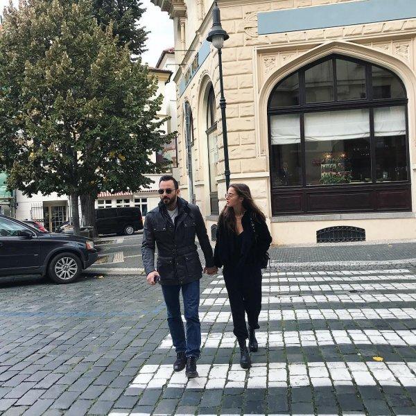 Bensu Soral ve Hakan Baş çiftinin fotoğrafları