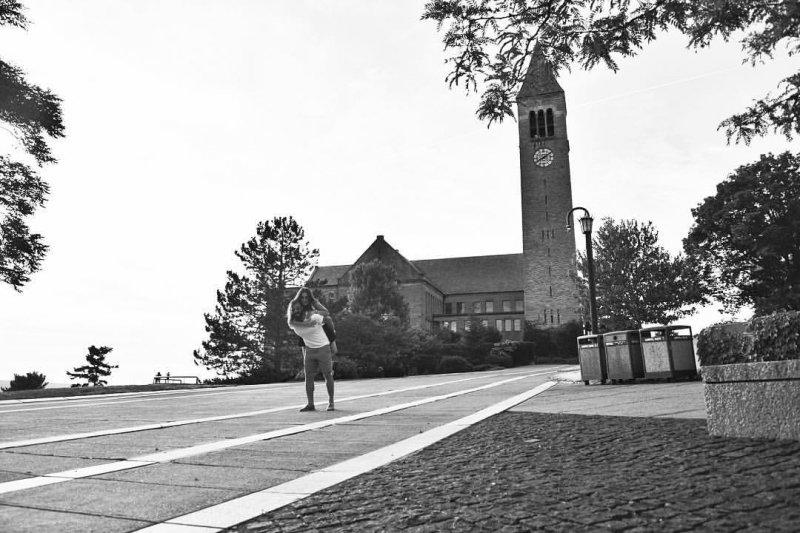 Bensu Soral ve Hakan Baş çiftinin fotoğrafları