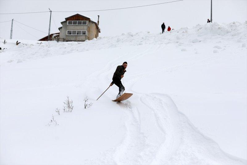 Rize'de lazboard ile kayak keyfi