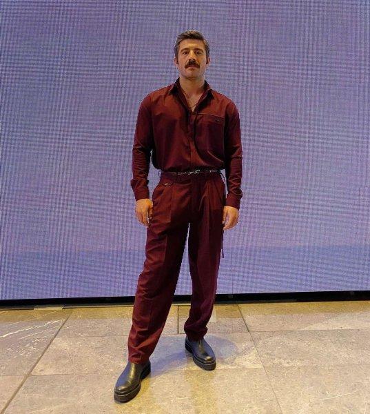 Başarılı oyuncu Cihangir Ceyhan'ın sosyal medya paylaşımları