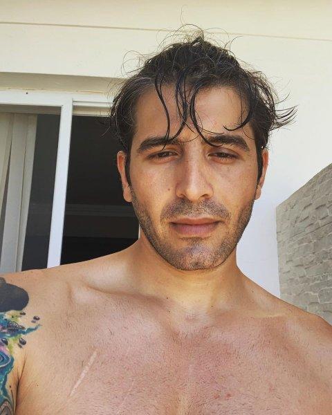 Başarılı oyuncu Cihangir Ceyhan'ın sosyal medya paylaşımları