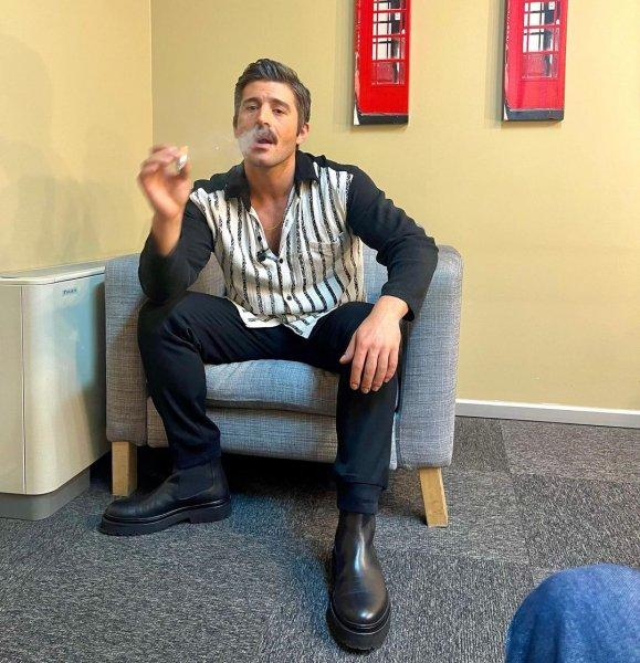 Başarılı oyuncu Cihangir Ceyhan'ın sosyal medya paylaşımları