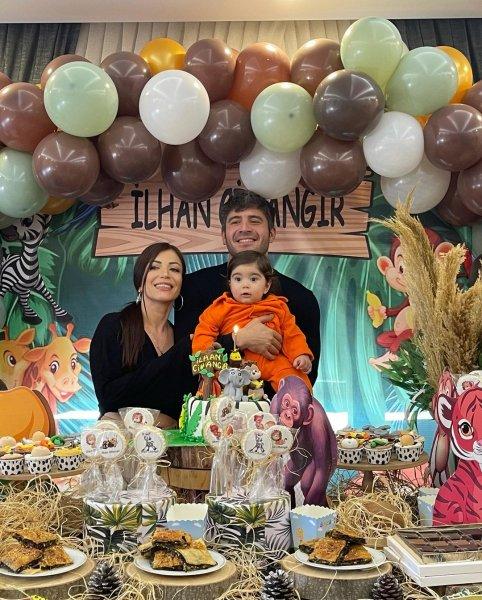 Başarılı oyuncu Cihangir Ceyhan'ın sosyal medya paylaşımları