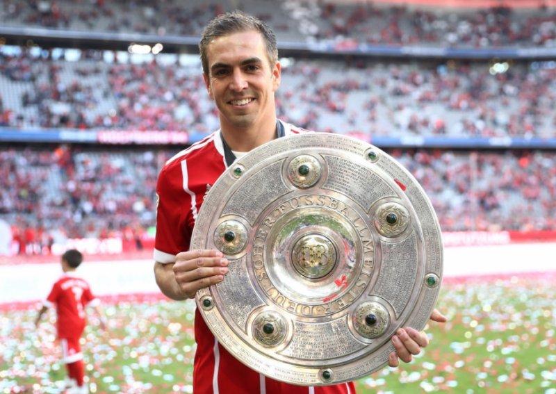 Dünyanın en iyi sağ ve sol bek oyuncuları