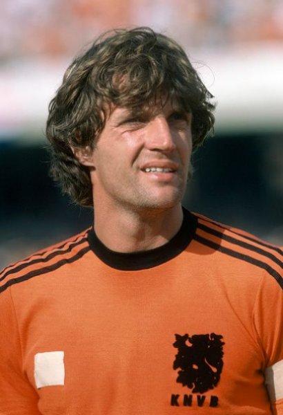 Dünyanın en iyi sağ ve sol bek oyuncuları