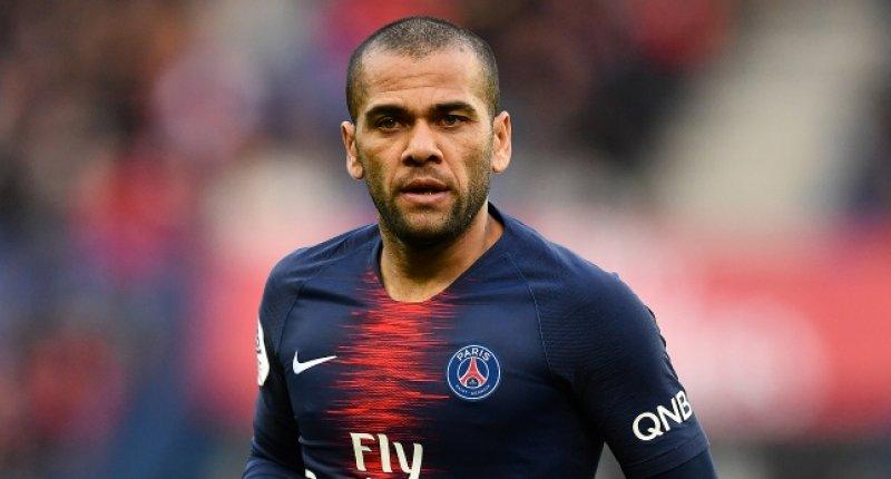 Dünyanın en iyi sağ ve sol bek oyuncuları