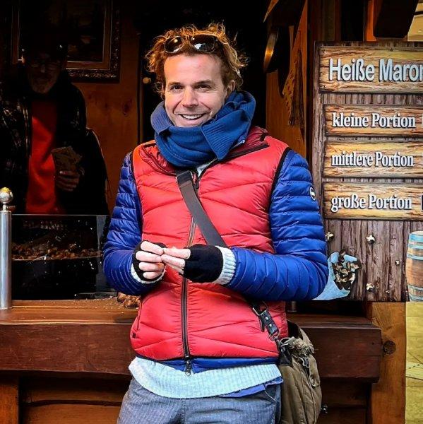 Müzmin bekar 10 ünlü