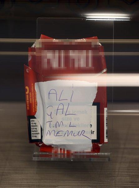 Cumhurbaşkanı Erdoğan'ın topladığı sigara paketlerinden kareler