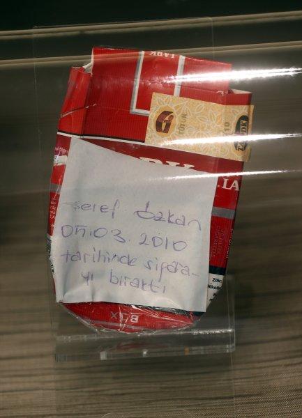 Cumhurbaşkanı Erdoğan'ın topladığı sigara paketlerinden kareler
