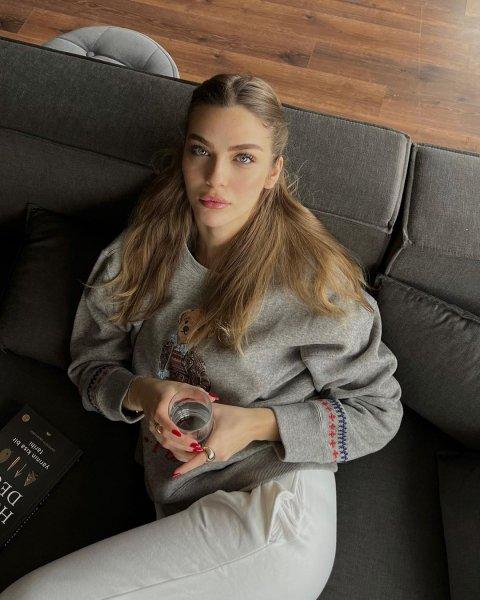 Ünlülerin hafta sonu paylaştıkları Instagram gönderileri