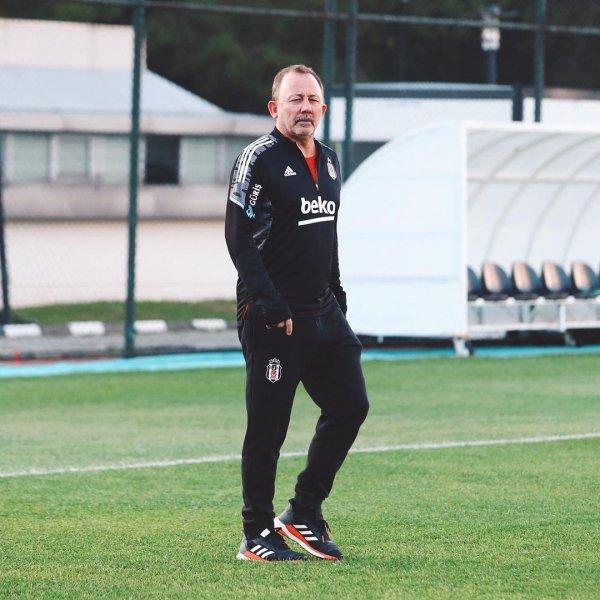 Süper Lig'de görevinden ayrılan 19 teknik adam