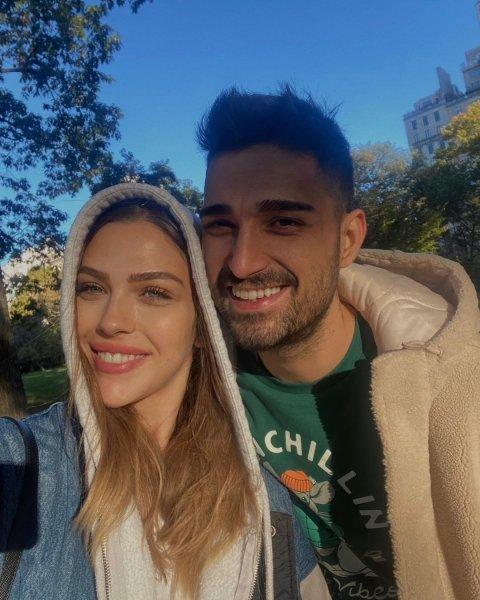 15 Şubat tarihinde paylaşım yapan ünlüler