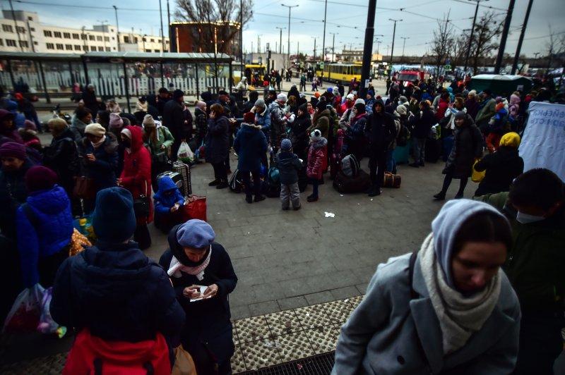 Lviv tren istasyonunda umut ve hüzün bir arada