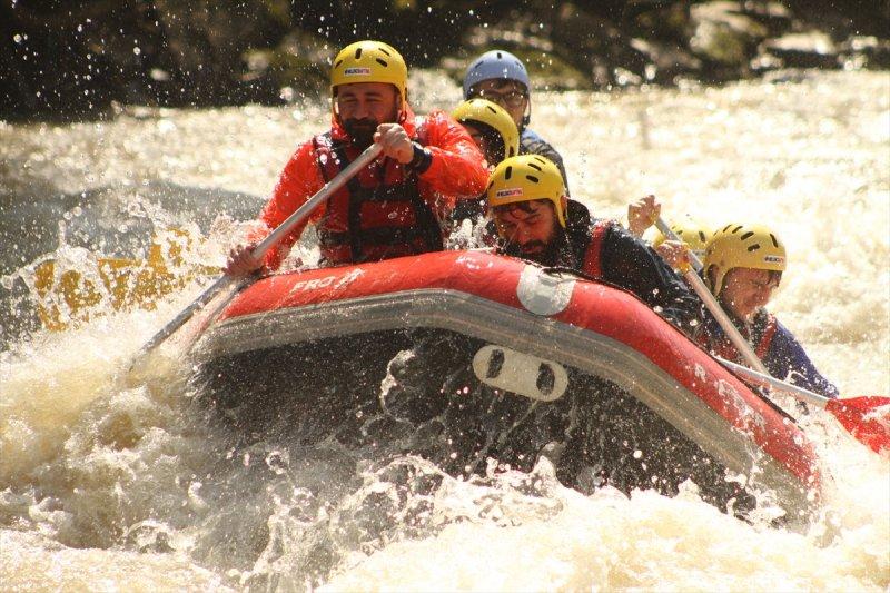 Melen Çayı'nda rafting sezonu başladı