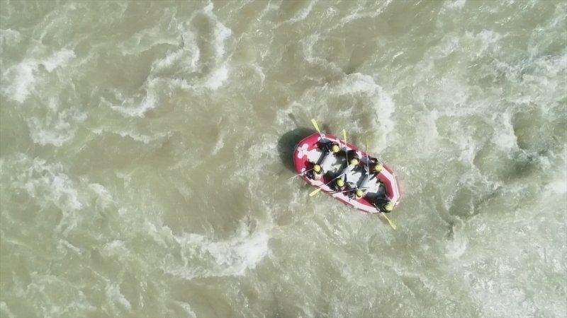 Melen Çayı'nda rafting sezonu başladı