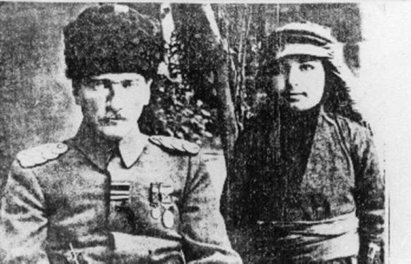 Fotoğraflarla Atatürk'ün çocuk sevgisi