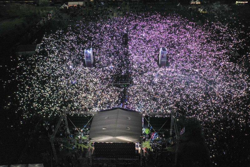 Trabzonspor, şampiyonluğu İstanbul'da kutladı