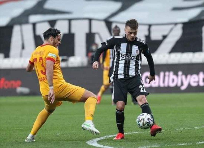 Süper Lig'de sezon sonu sözleşmesi biten isimler