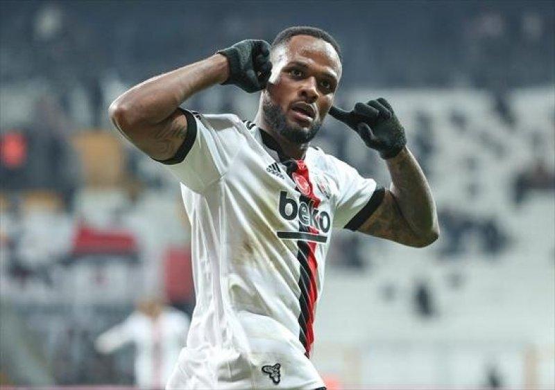 Süper Lig'de sezon sonu sözleşmesi biten isimler