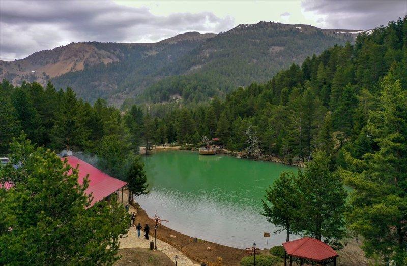 Limni Gölü, baharla birlikte ziyarete açıldı