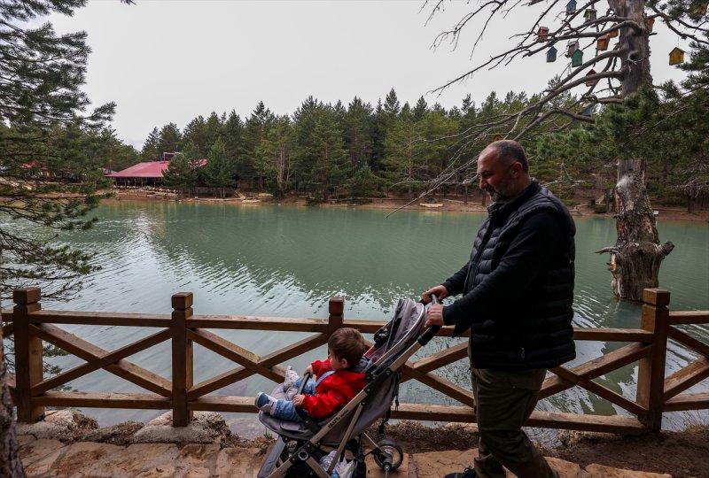 Limni Gölü, baharla birlikte ziyarete açıldı