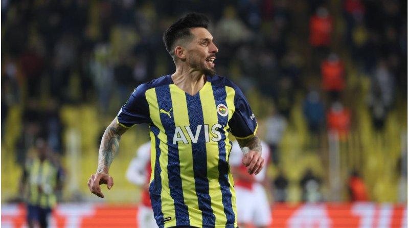 4 büyüklerde sözleşmesi biten oyuncular