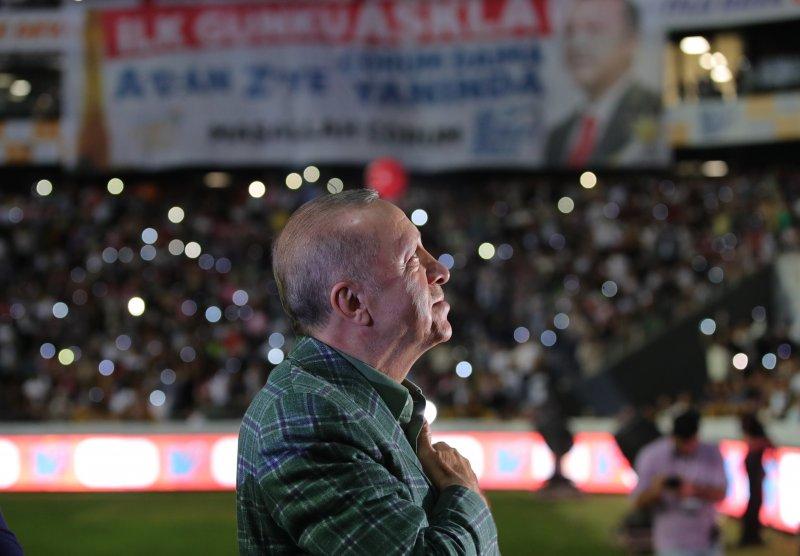 Adana'da AK Parti Gençlik Şöleni etkinliği düzenlendi