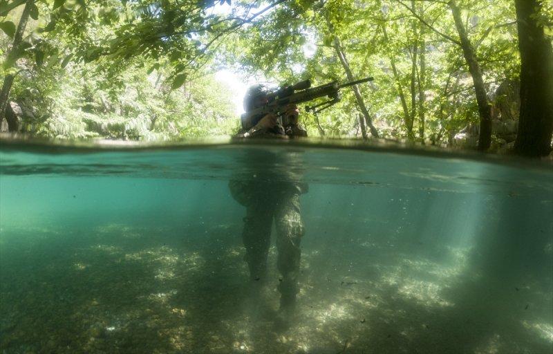 TSK Isparta'da, dünyanın en zorları arasında yer alan askeri eğitimi veriyor