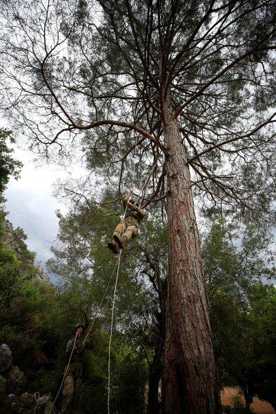 TSK Isparta'da, dünyanın en zorları arasında yer alan askeri eğitimi veriyor