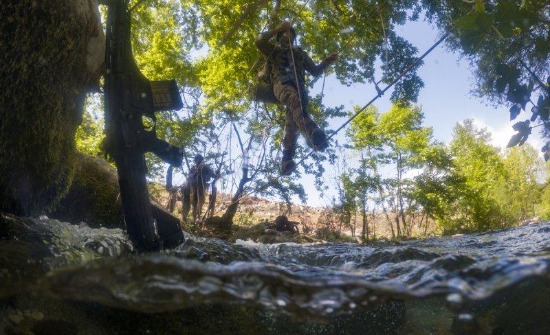 TSK Isparta'da, dünyanın en zorları arasında yer alan askeri eğitimi veriyor