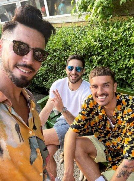 Sporculardan tatil paylaşımları