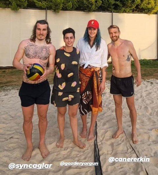 Sporculardan tatil paylaşımları