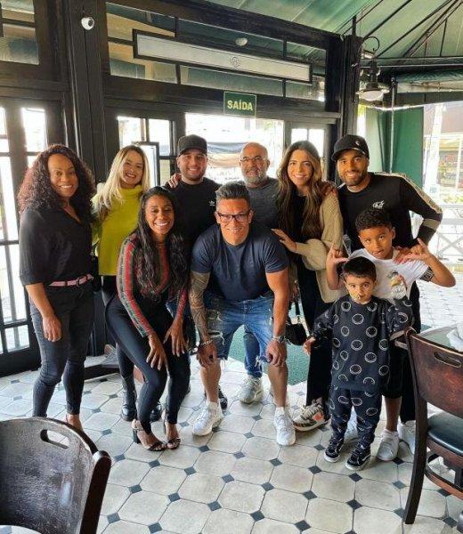 Sporculardan tatil paylaşımları