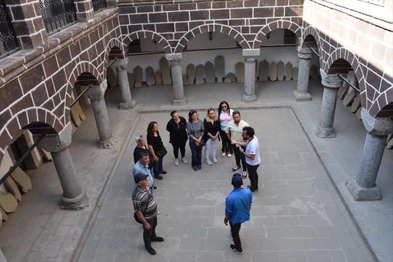 Hakkari'de turist hareketliliği