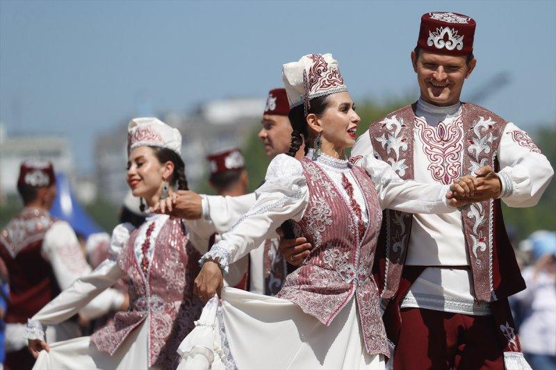 Rusya'daki Tatarlar ve Başkurtlar, Sabantuy Bayramı'nı kutladı