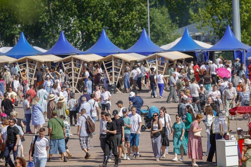 Rusya'daki Tatarlar ve Başkurtlar, Sabantuy Bayramı'nı kutladı