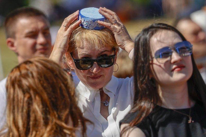 Rusya'daki Tatarlar ve Başkurtlar, Sabantuy Bayramı'nı kutladı
