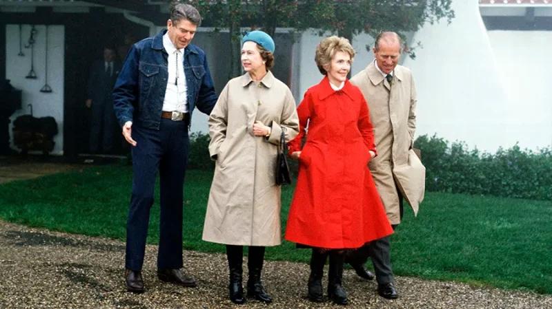 Fotoğraflarla İngiltere Kraliçesi 2'nci Elizabeth